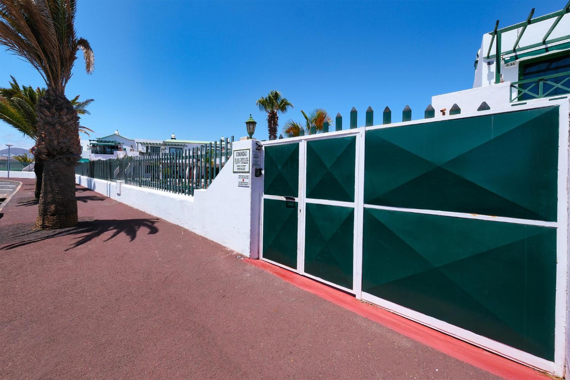 Apartment La Vela Azul -Pool & Tennis - Free Ac &Good Wifi- Smart Tv Puerto del Carmen  Eksteriør billede