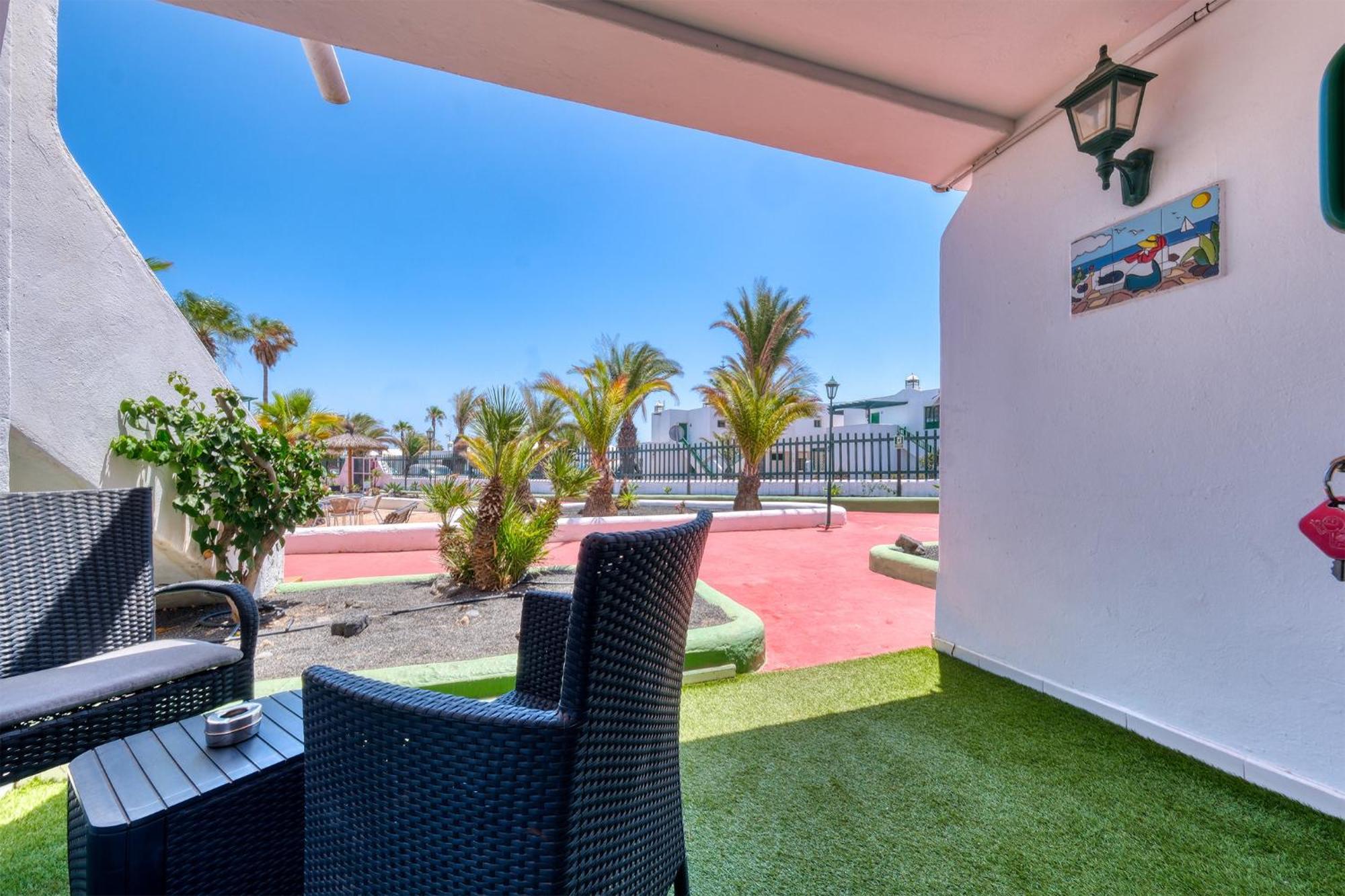 Apartment La Vela Azul -Pool & Tennis - Free Ac &Good Wifi- Smart Tv Puerto del Carmen  Eksteriør billede