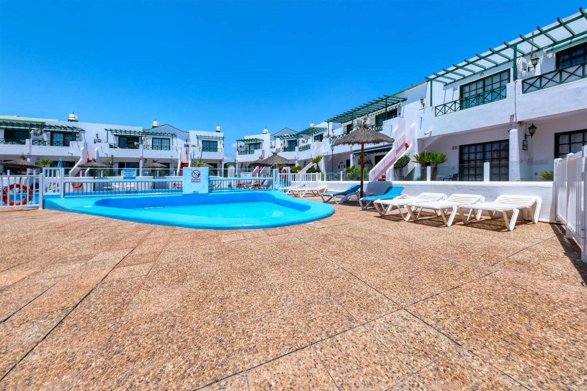 Apartment La Vela Azul -Pool & Tennis - Free Ac &Good Wifi- Smart Tv Puerto del Carmen  Eksteriør billede